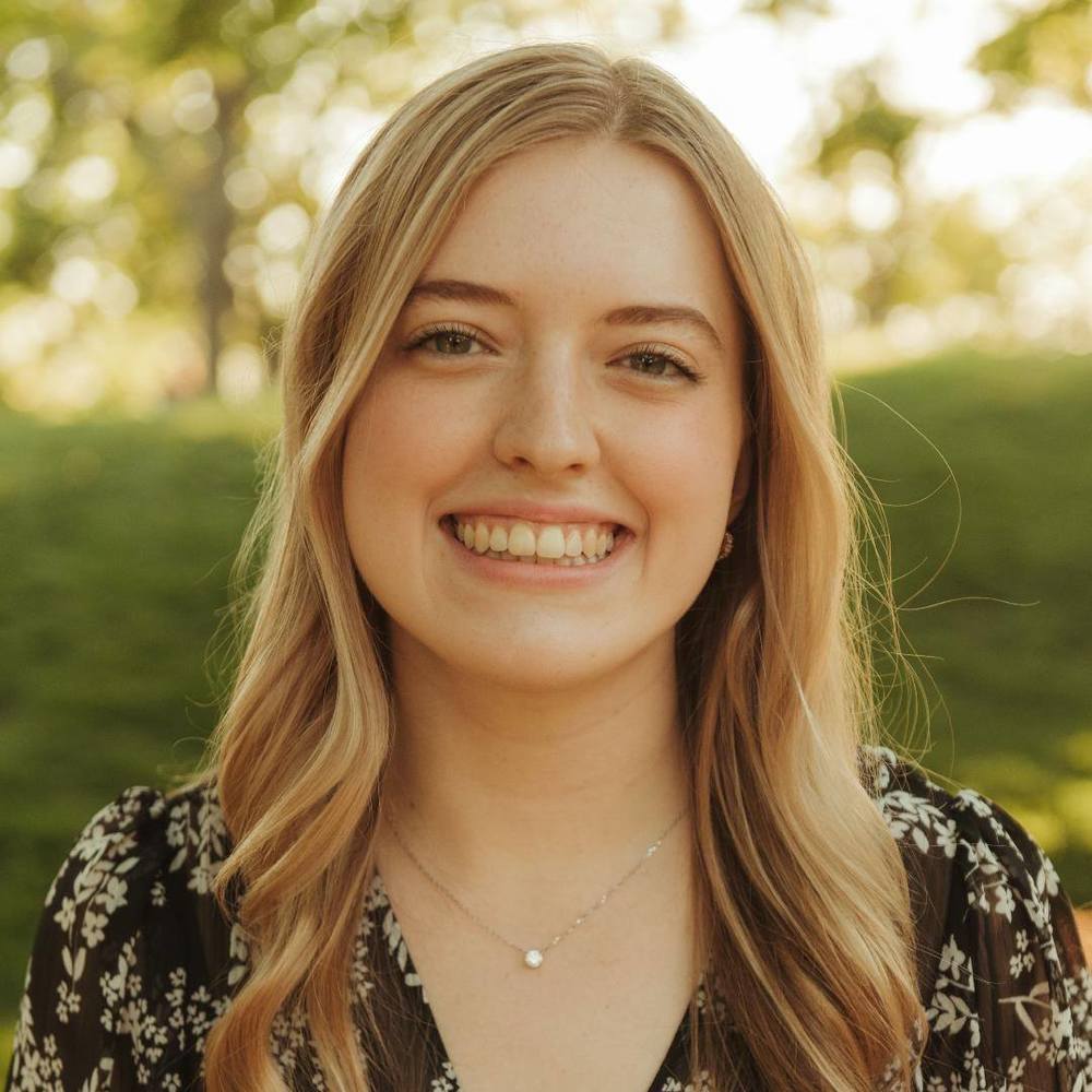 Meet your Posher, Hailey